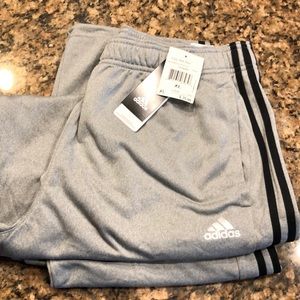 Men’s Adidas ESS TRK PNT running/workout pants
